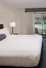 Hotel Boxboro Regency Hotel & Conference Center photo 2