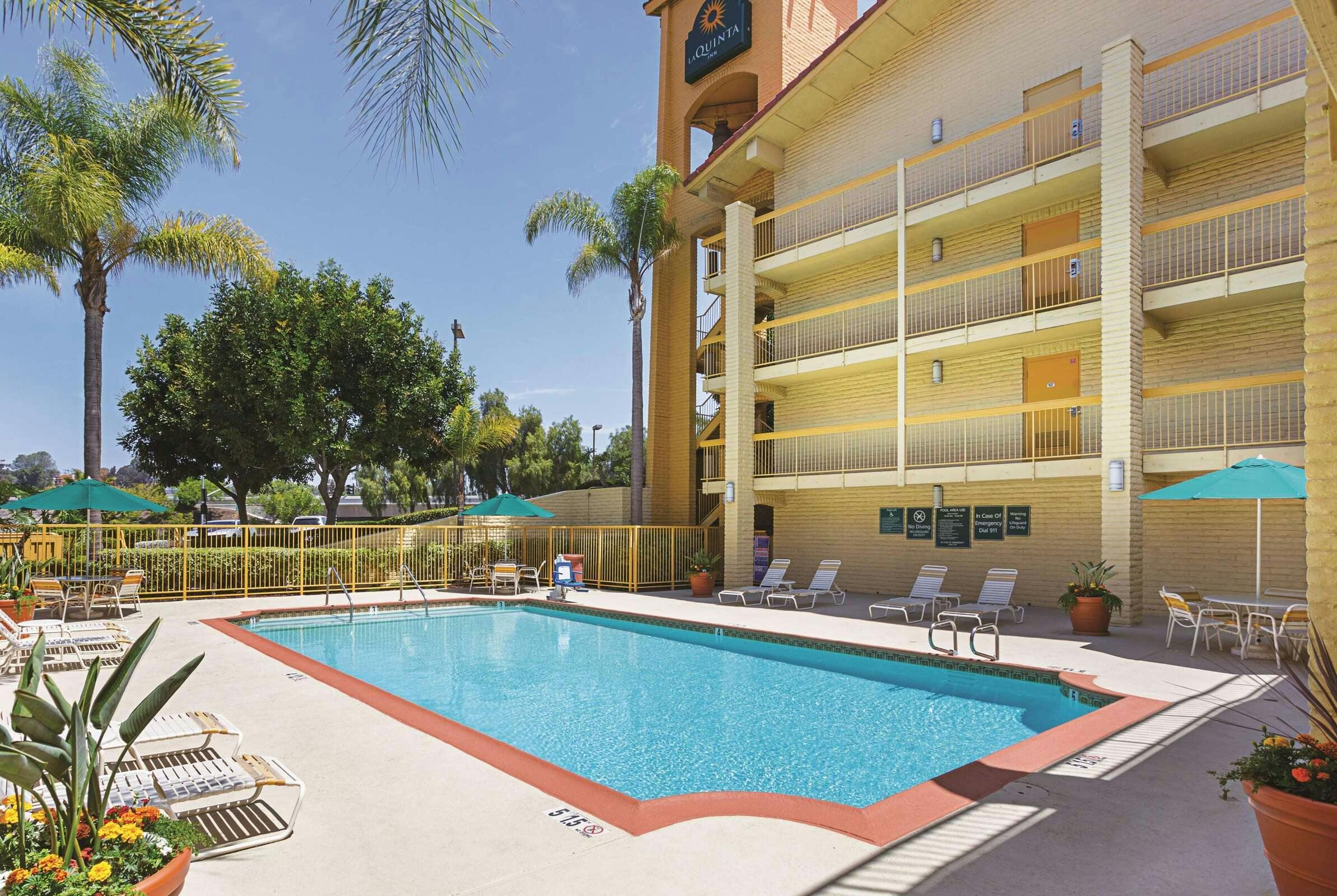 Hotel La Quinta Inn Chula Vista photo 3