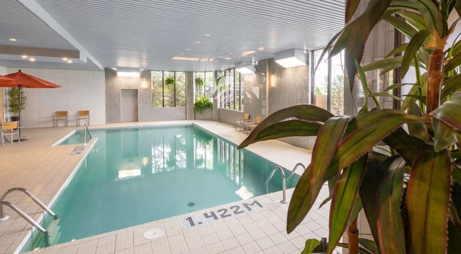 Hotel WelcomINNS Montreal-Boucherville