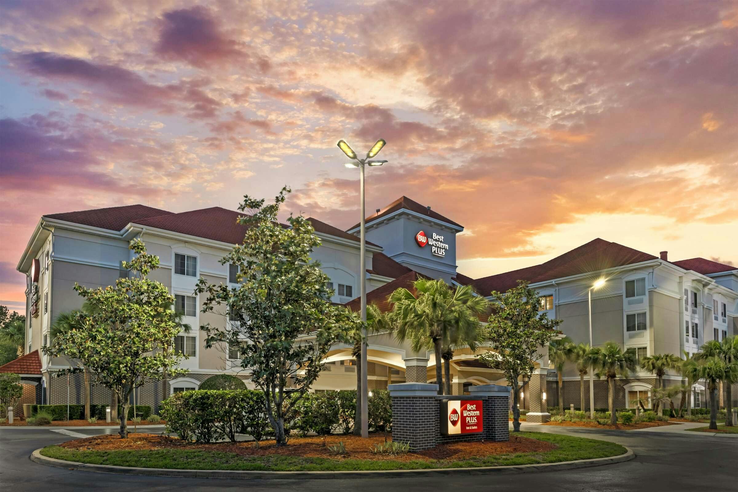 Best Western Plus Kissimmee Lake Buena Vista South Inn & Suites
