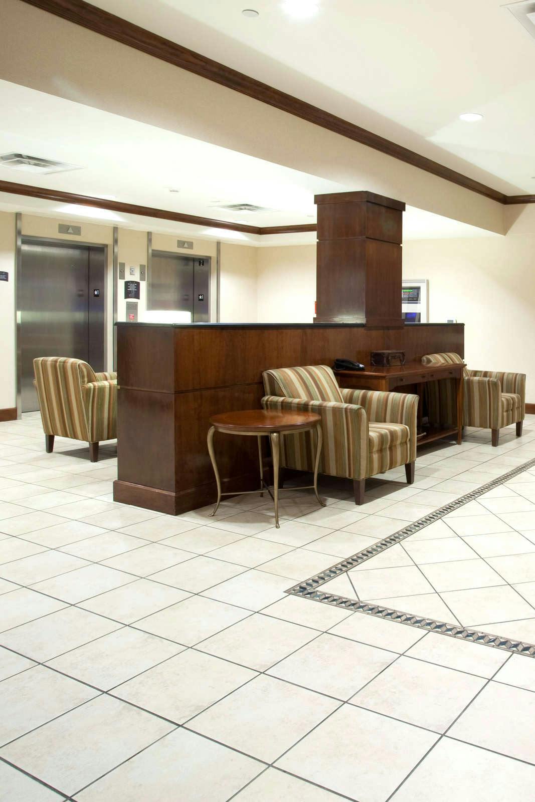 Hotel Staybridge Suites Denver International Airport photo 4