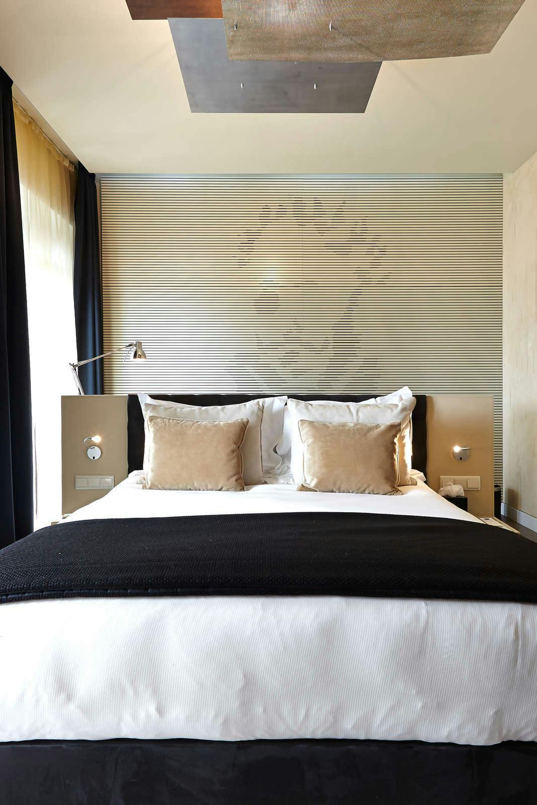 Hotel 9Hotel Mercy photo 2