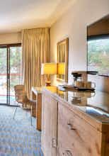 Hotel Ashland Hills Hotel & Suites photo 4