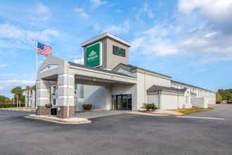 Hotel Wingate Myrtle Beach Outlets photo 1