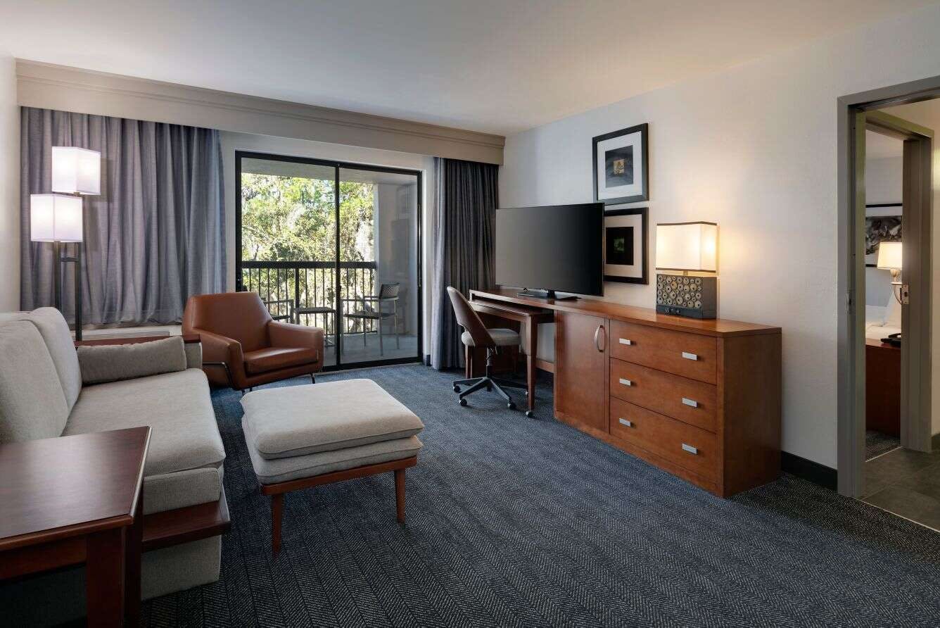 Hotel Courtyard by Marriott Tampa North/I-75 Fletcher photo 3