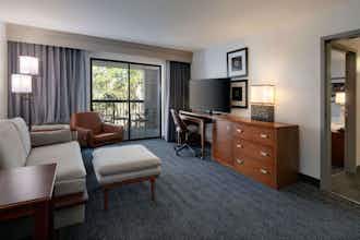 Hotel Courtyard by Marriott Tampa North/I-75 Fletcher photo 3