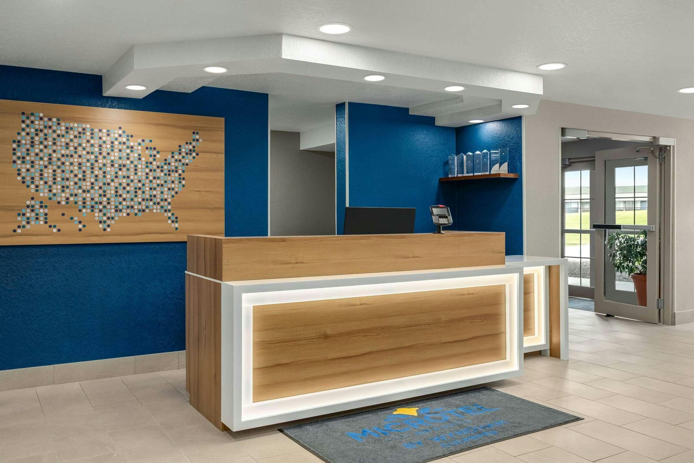 Hotel Microtel Culpeper photo 2