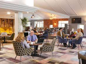 Hotel Novotel Manchester West photo 2