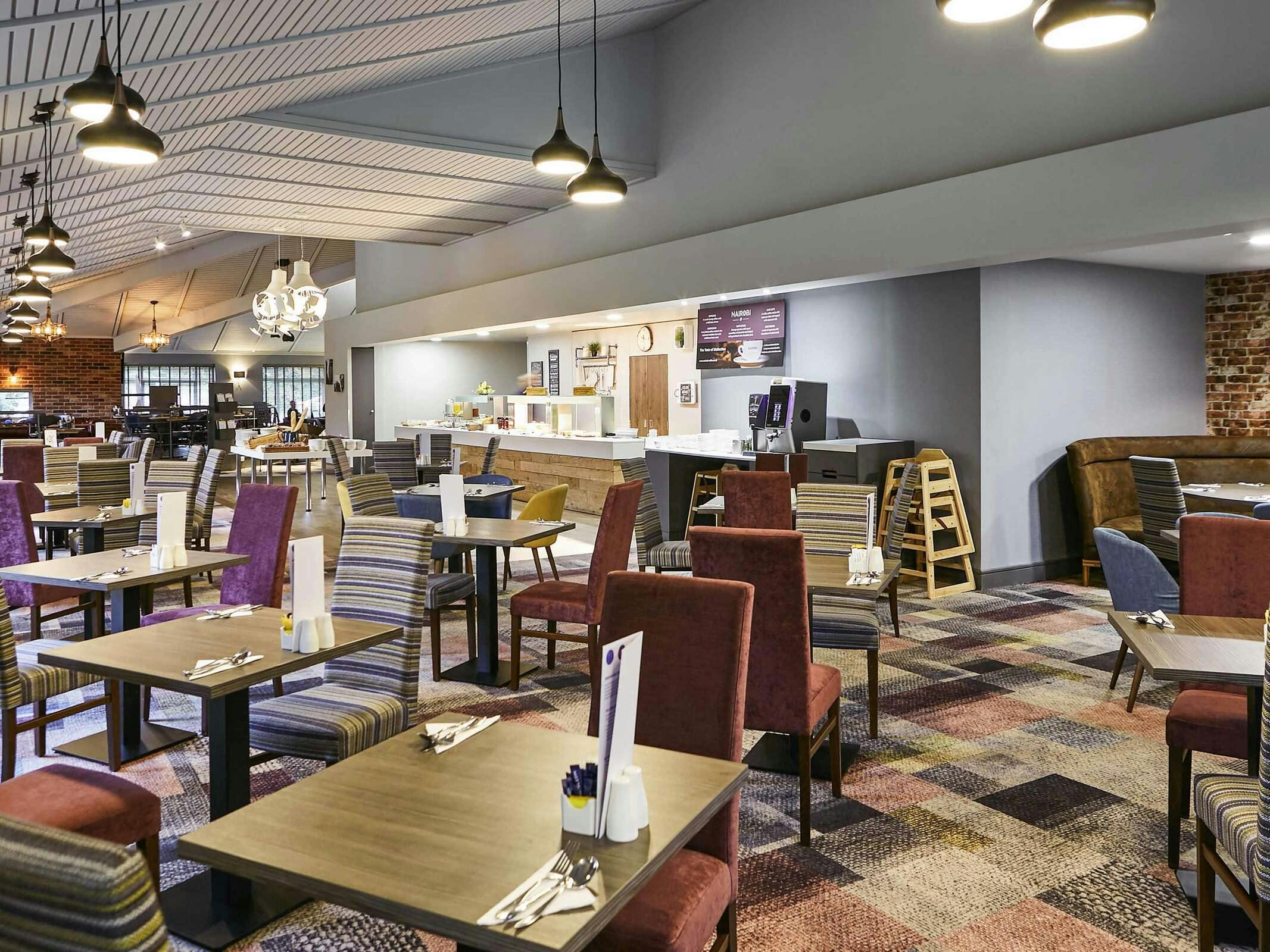 Hotel Novotel Manchester West photo 3