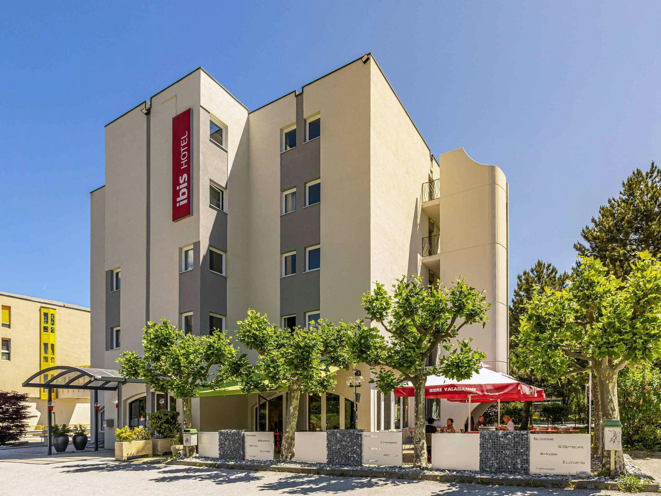 Hotel ibis Sion Hotel photo 4