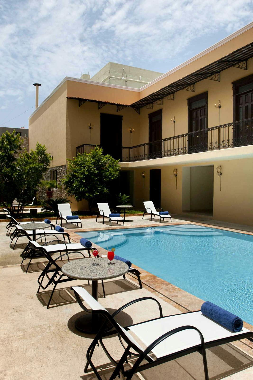 Hotel Mansión Mérida Hotel - Restaurant photo 1