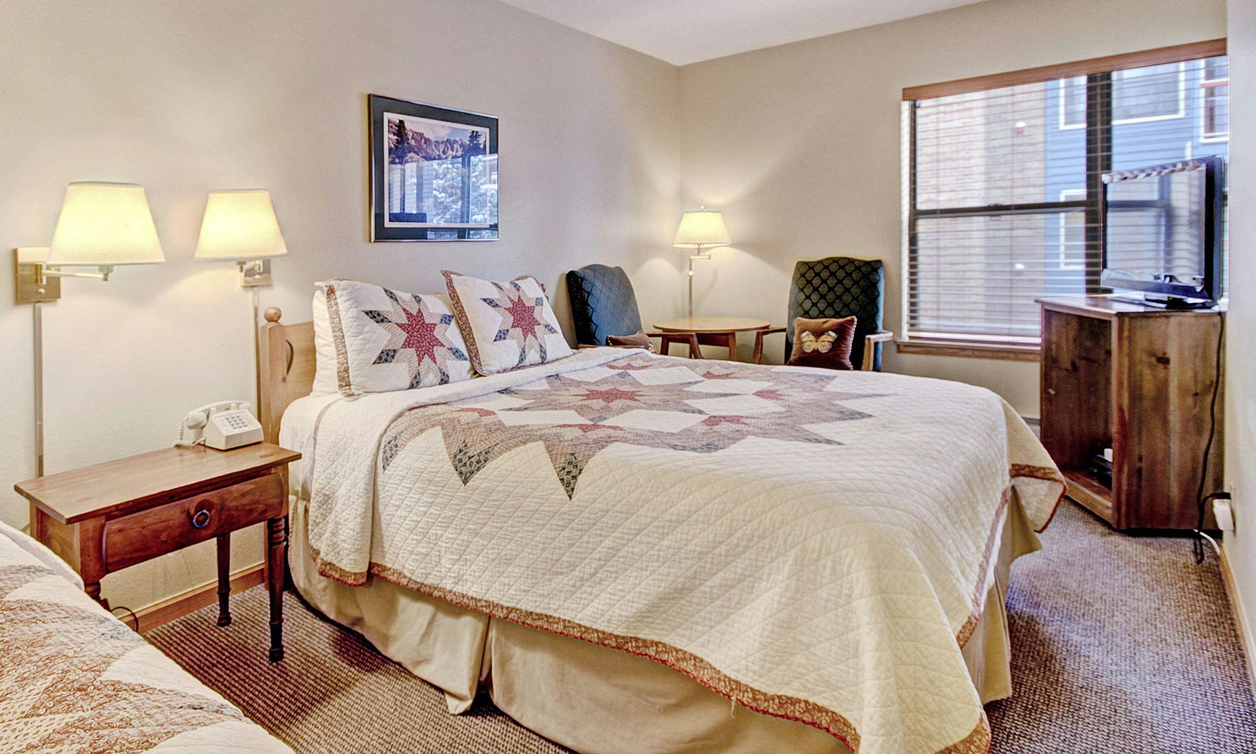 River Mountain Lodge