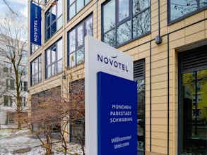 Hotel Novotel Suites München Parkstadt Schwabing photo 4