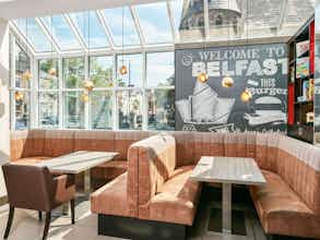 Hotel Ibis Belfast Queens Quarter photo 2