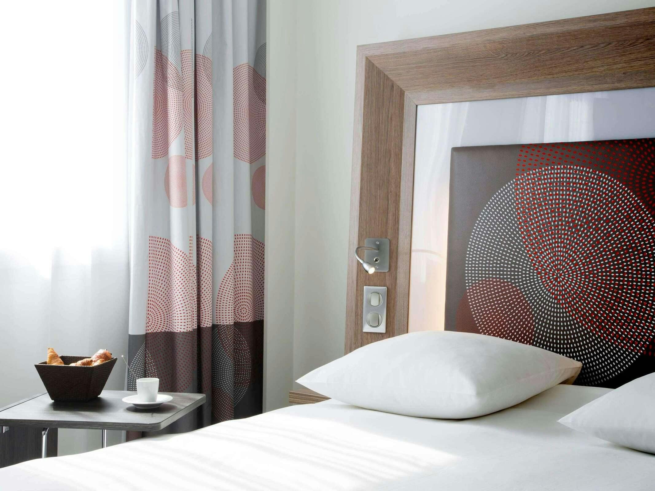 Hotel Novotel Marseille Centre Prado Velodrome photo 5