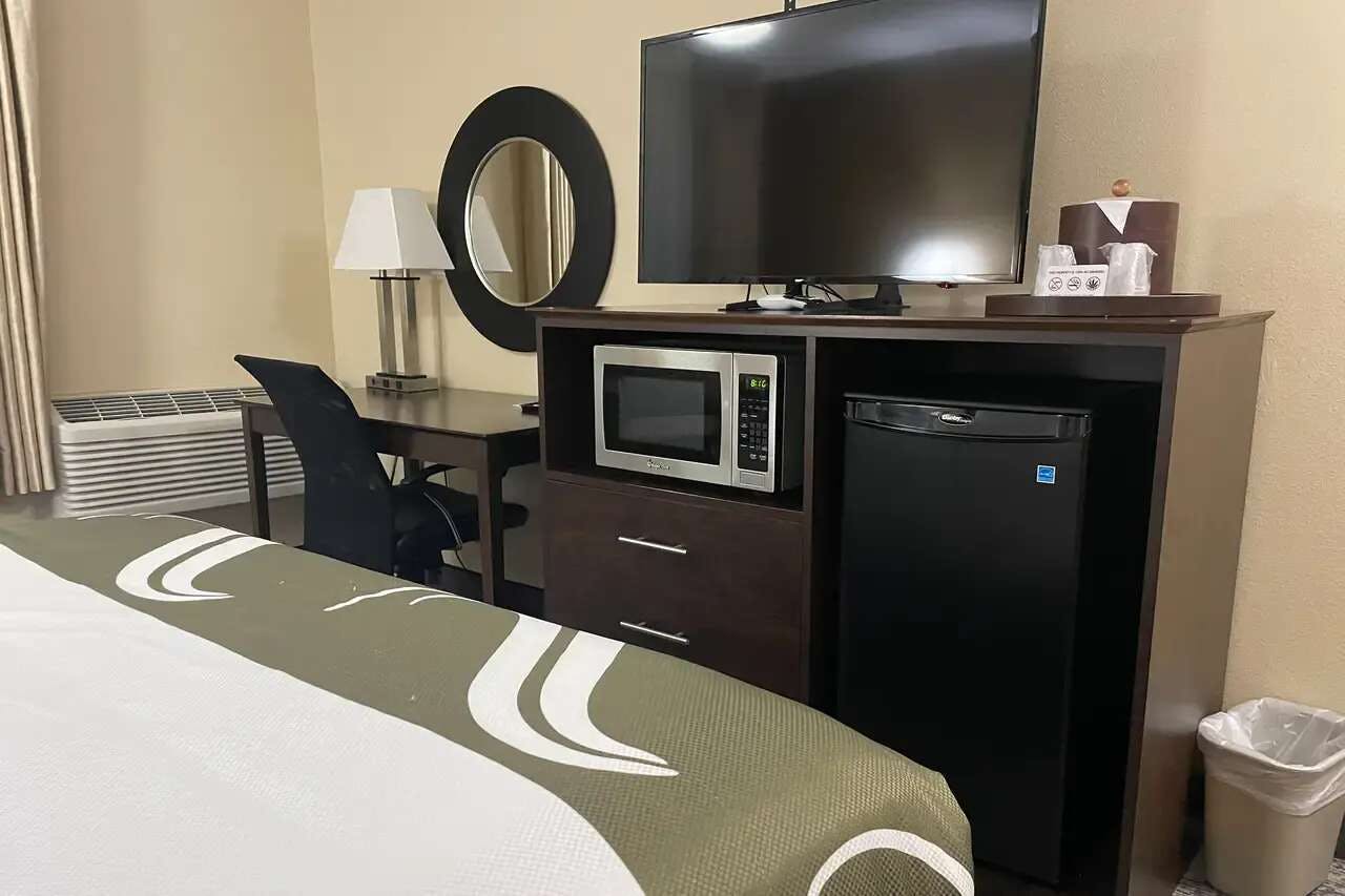Hotel Quality Inn Ontario photo 4