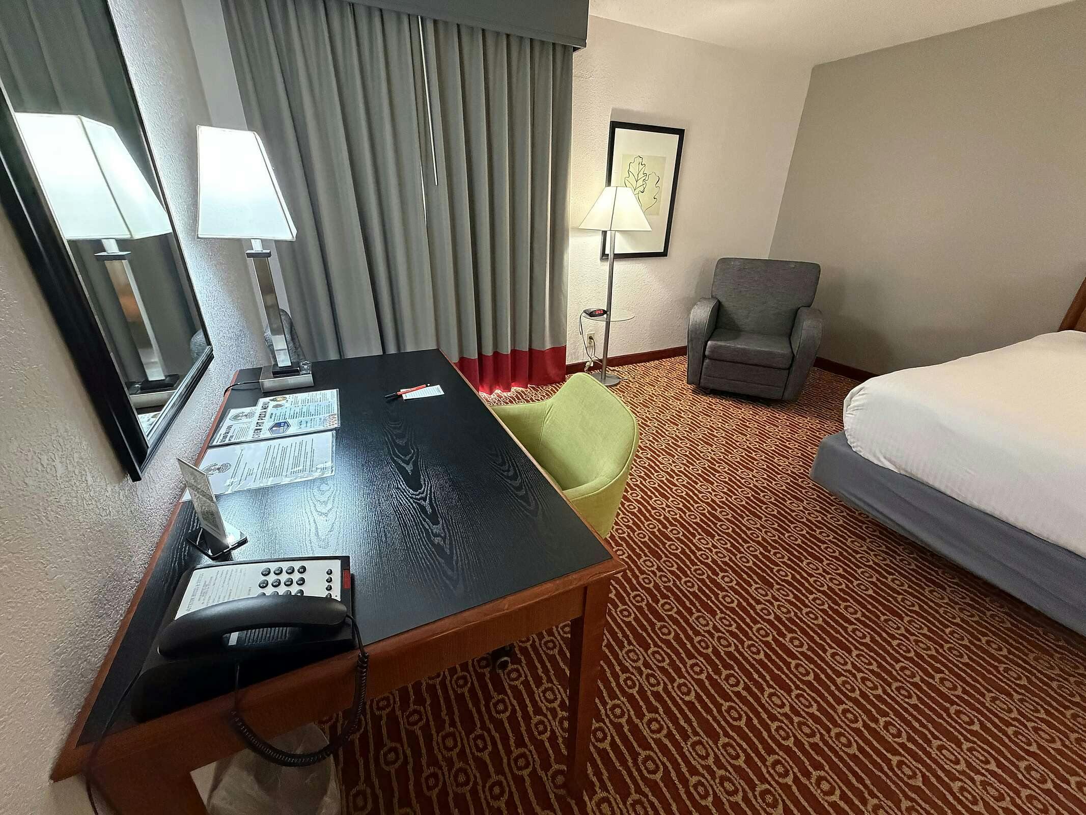 Hotel Atrium Hotel and Suites photo 5