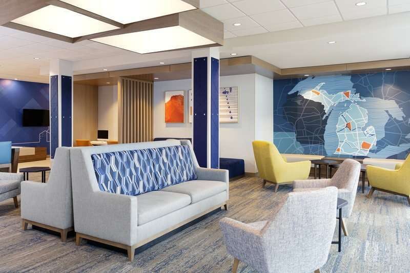 Hotel Holiday Inn Express & Suites Lexington South By Ihg photo 1