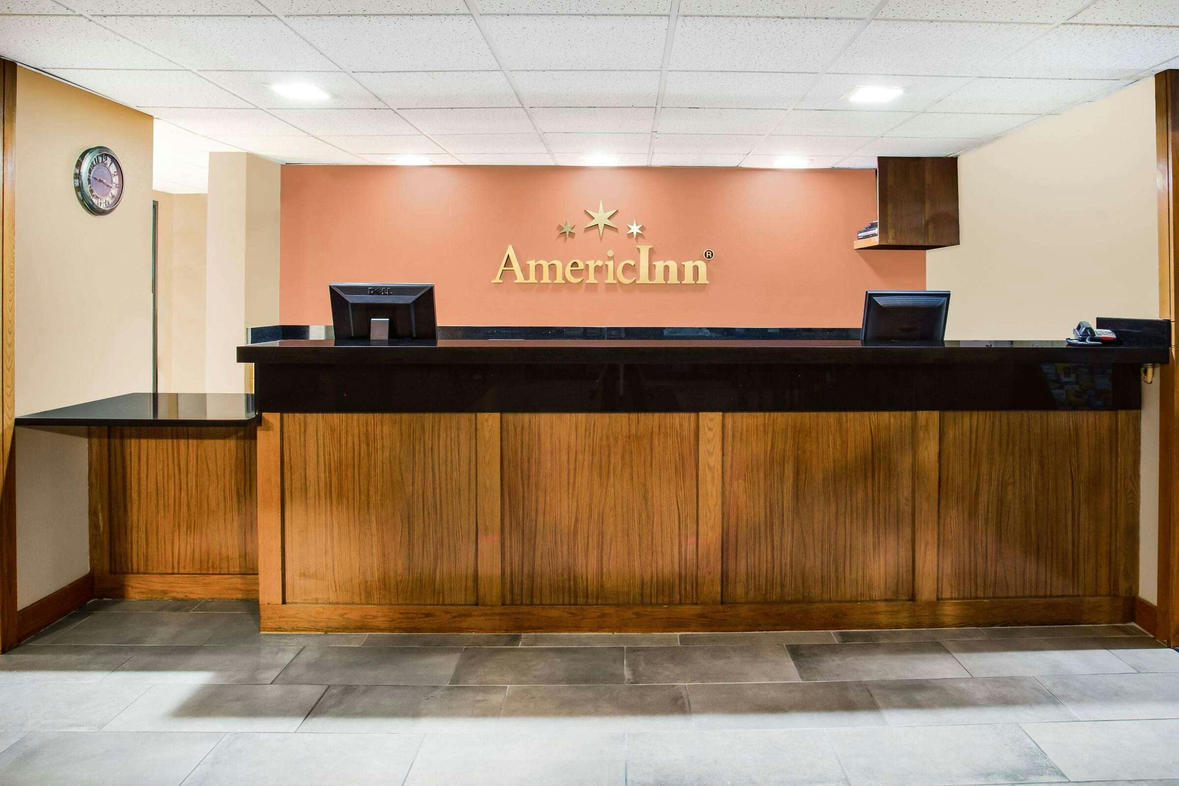 Hotel AmericInn Menomonie photo 2