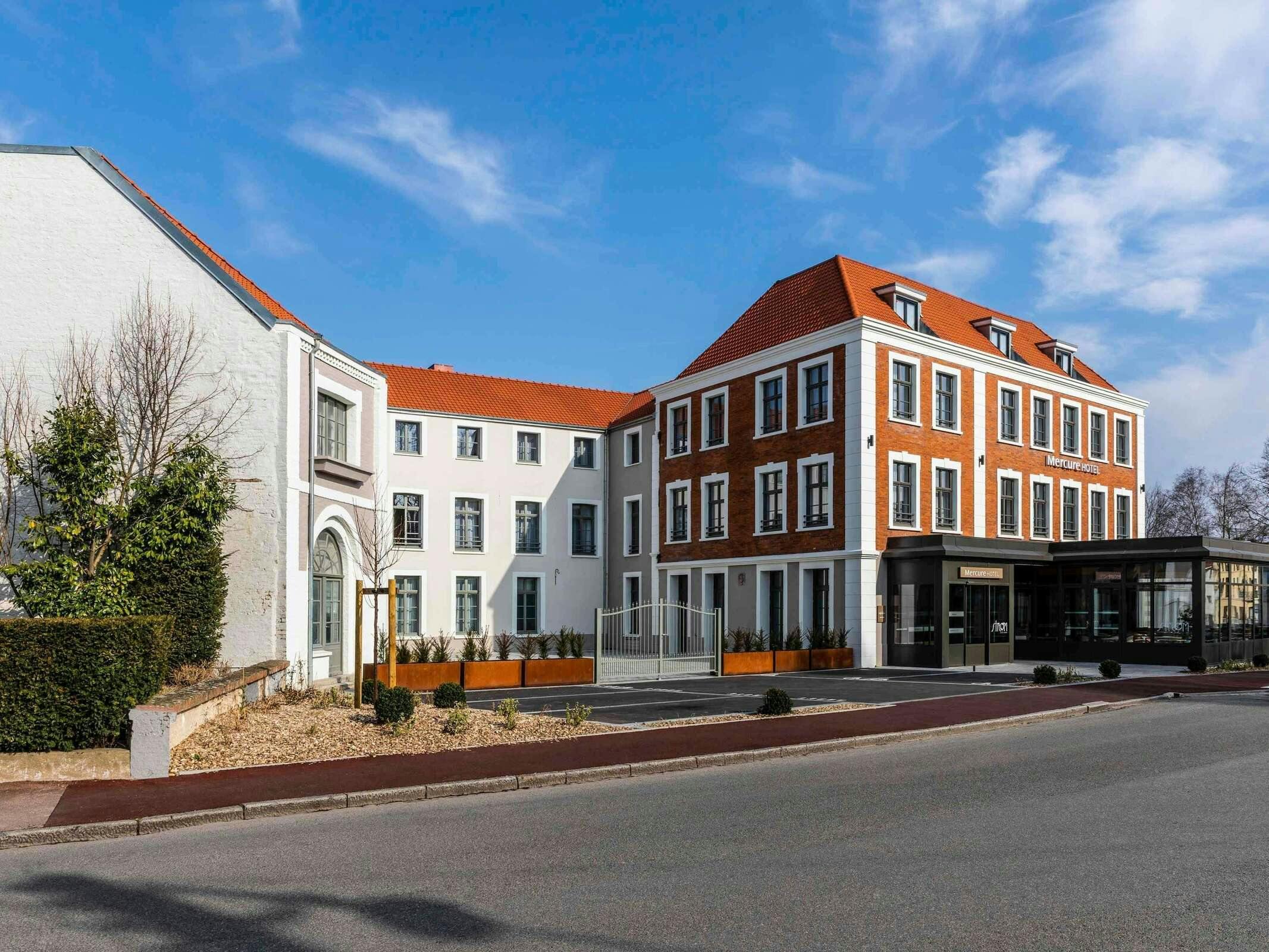 Hotel Mercure Saint Omer Centre Gare photo 4