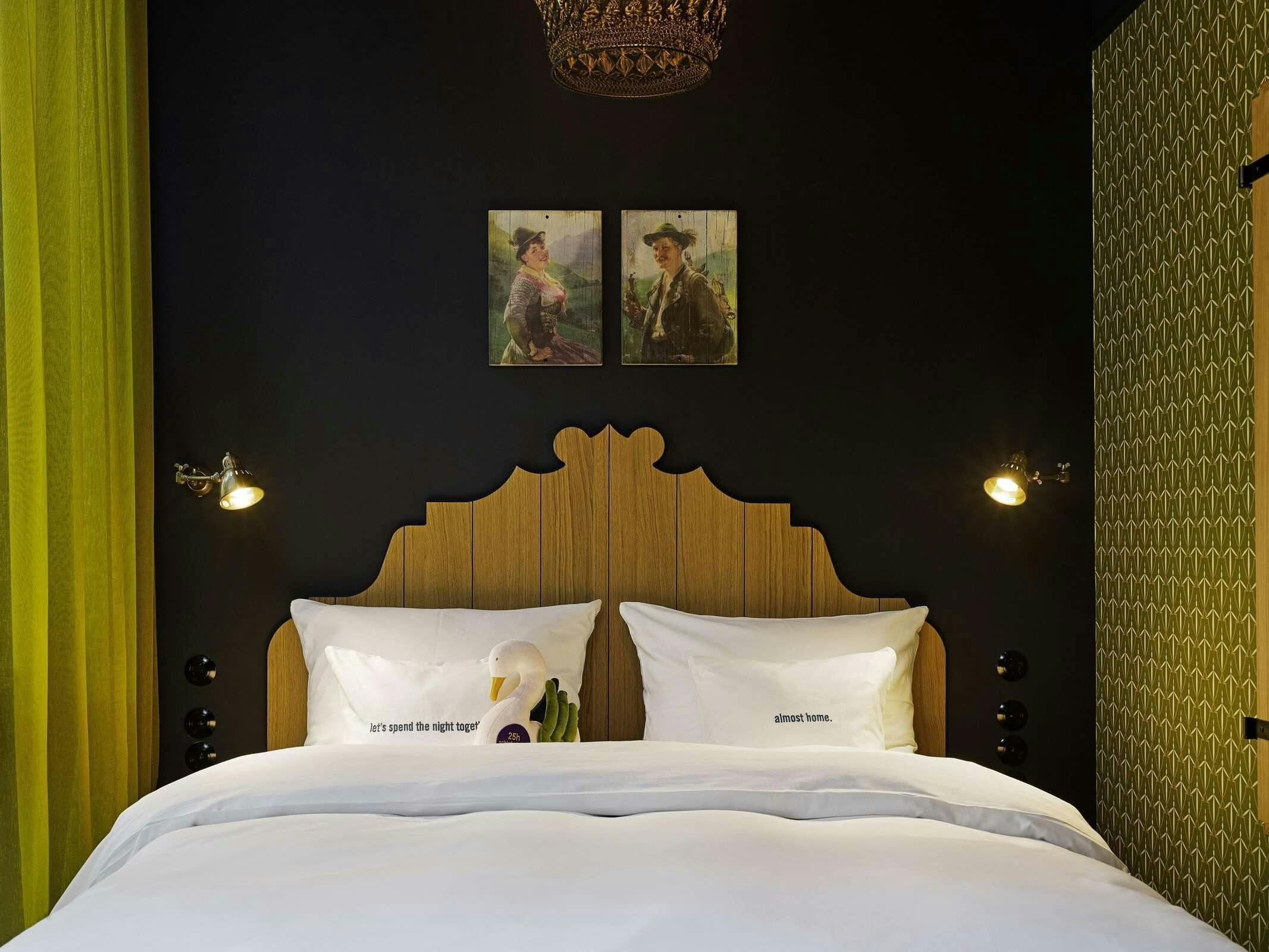 Hotel 25hours Hotel Muenchen The Royal Bavarian photo 5