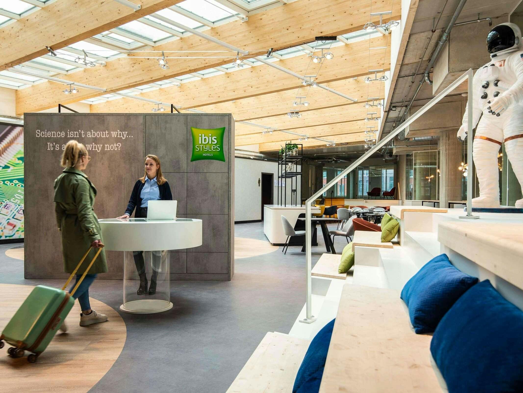 Hotel Ibis Styles Delft City Centre photo 4