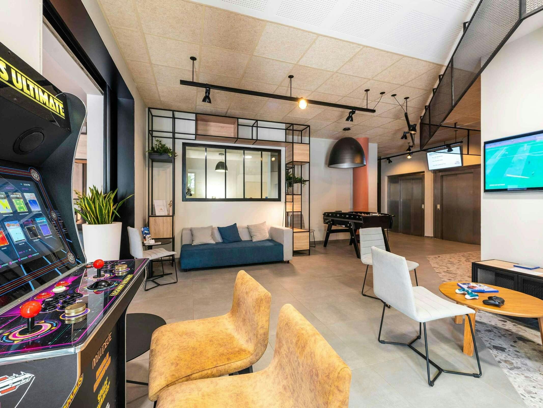 Hotel Ibis Lyon Sud Oullins photo 1