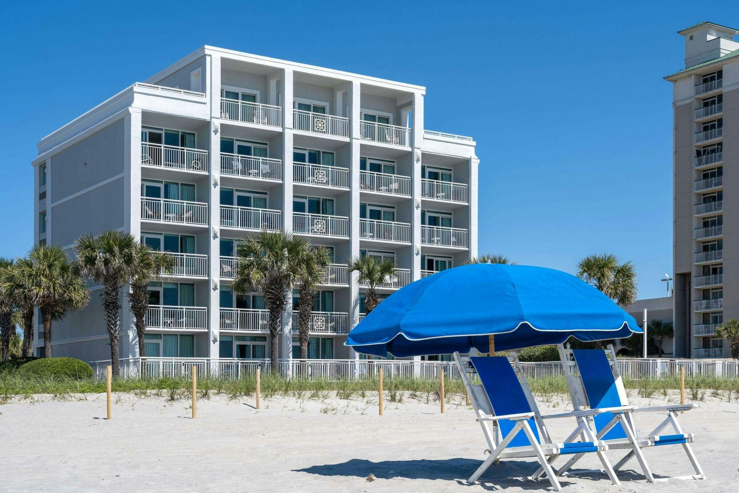 Hotel The Sandbar Hotel photo 2