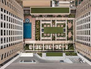 Hotel Mövenpick Hotel And Residences Riyadh photo 1