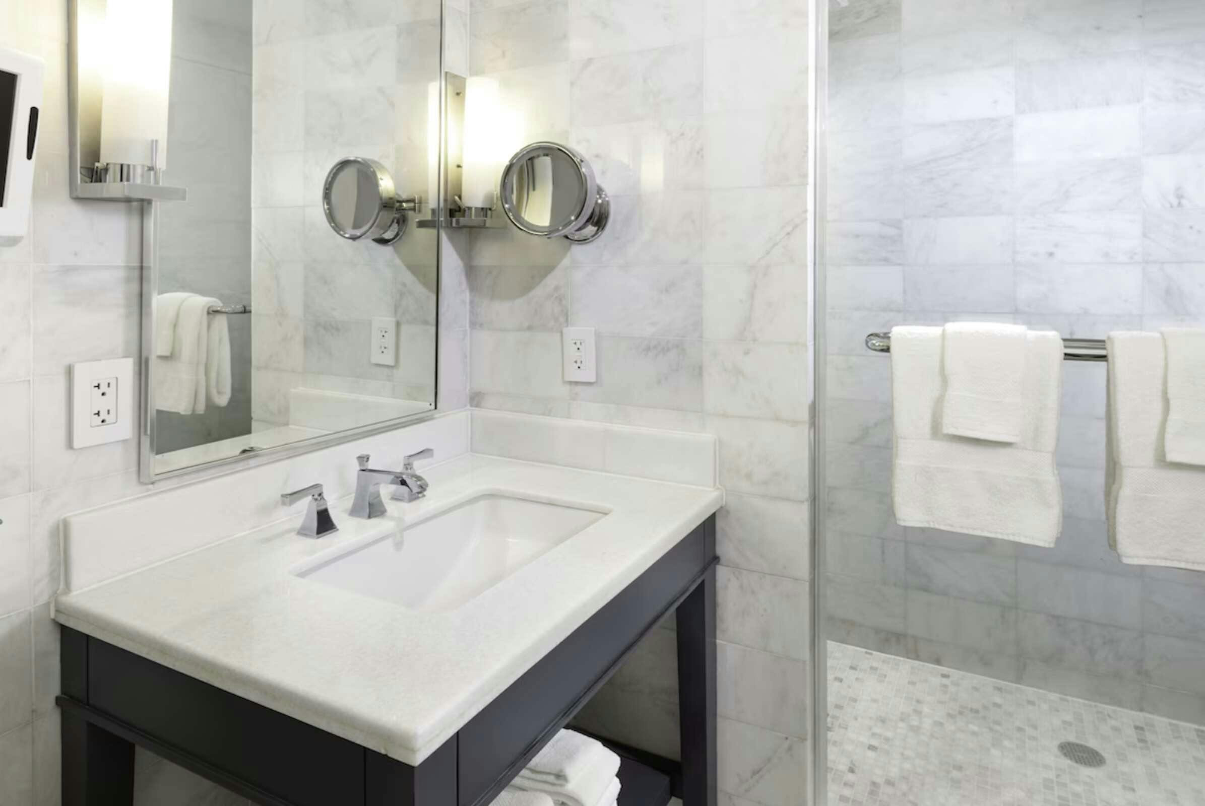 Hotel Fontainebleau Miami Beach photo 5