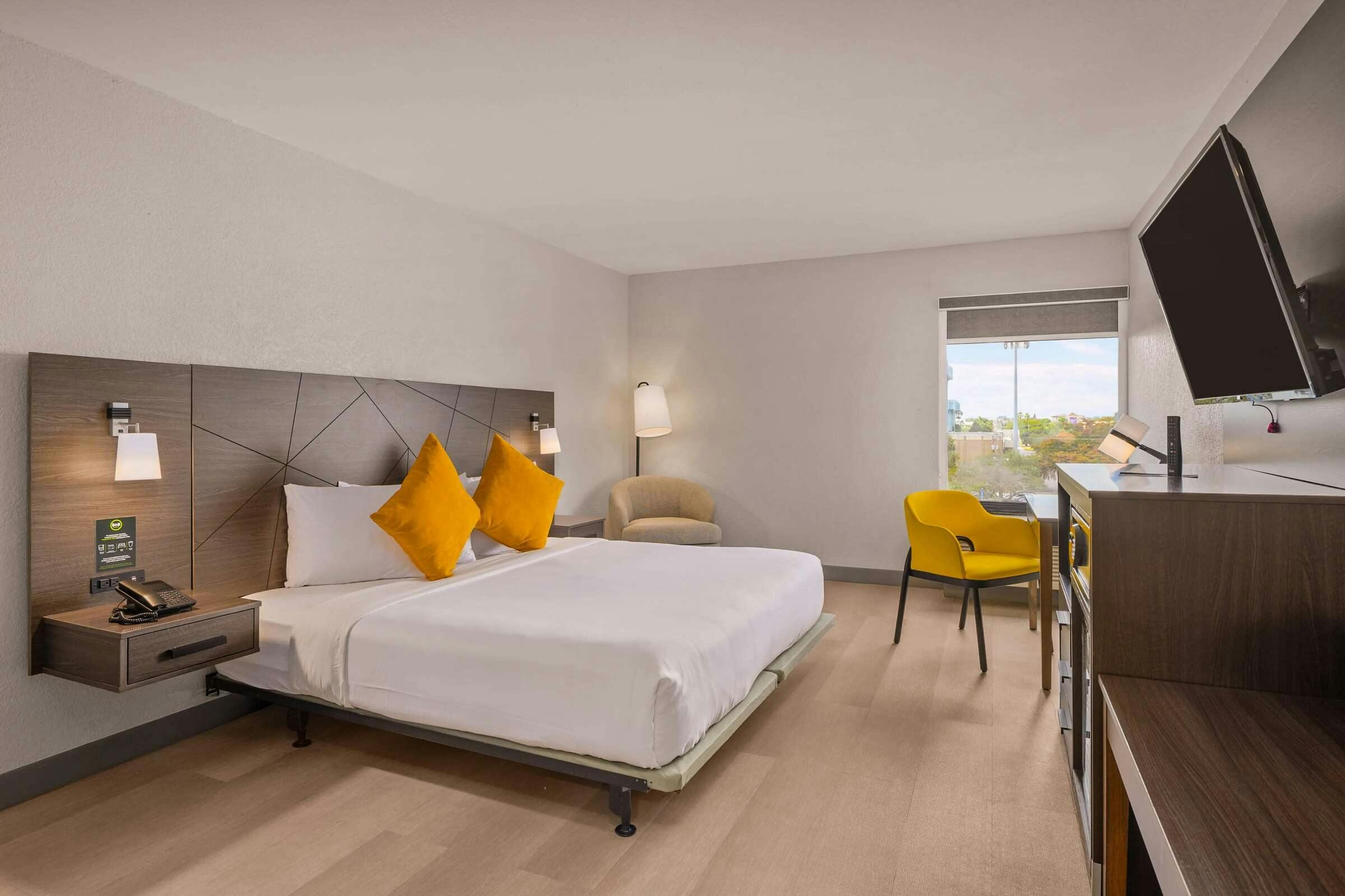 Hotel B&B HOTEL Miami Airport photo 5