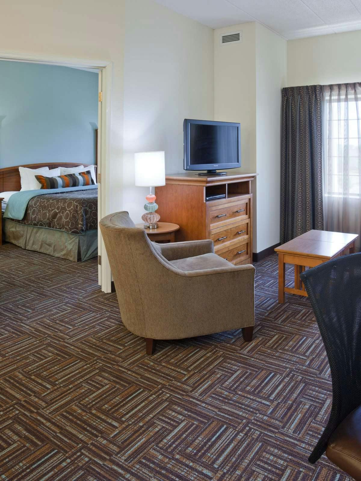 Hotel Staybridge Suites Minneapolis-Bloomington photo 3