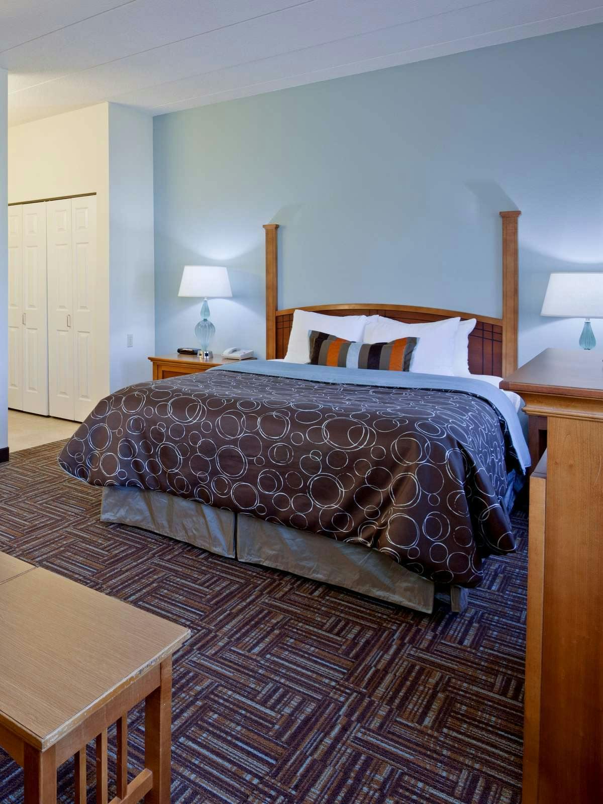 Hotel Staybridge Suites Minneapolis-Bloomington photo 1