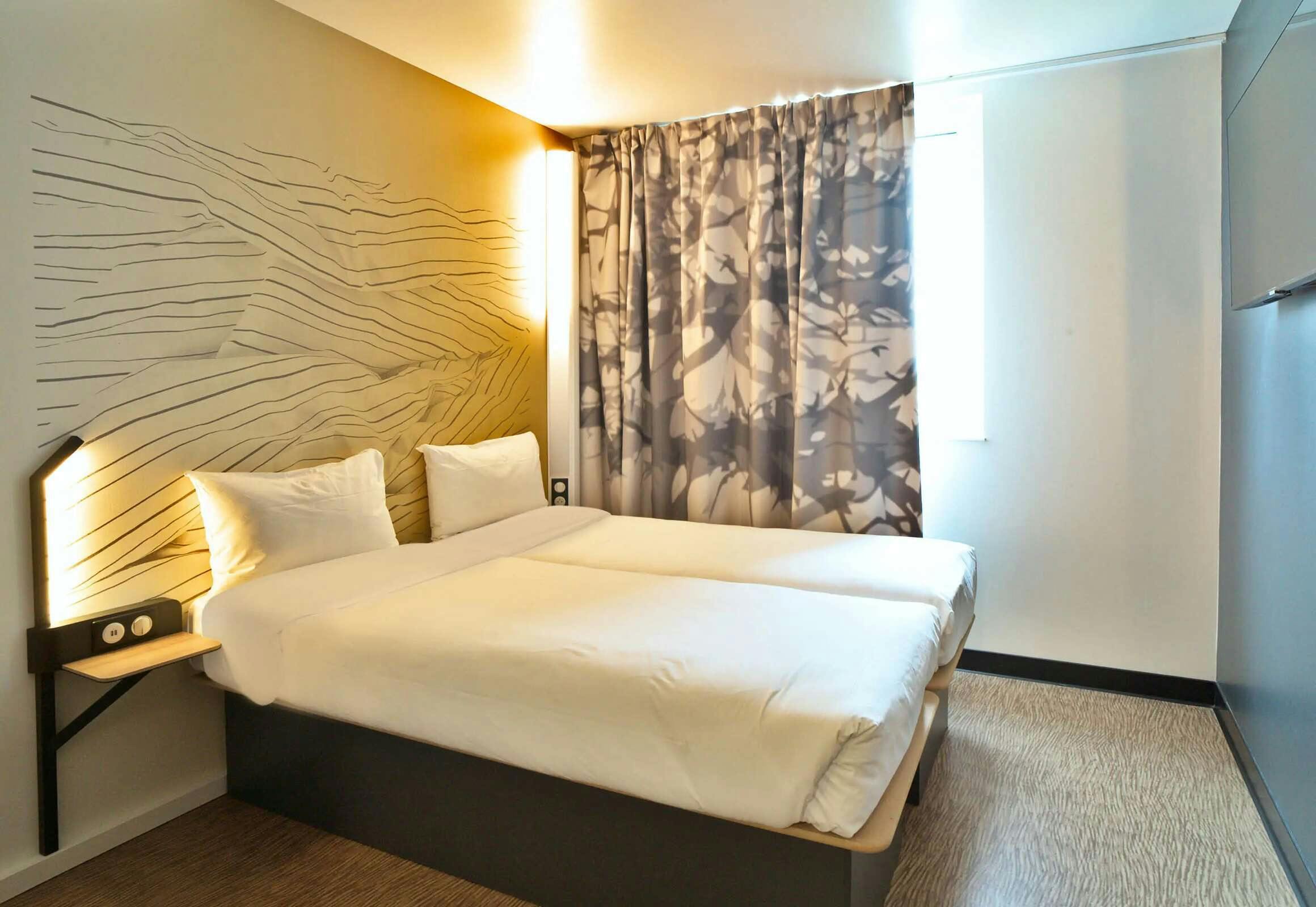 Hotel B&B HOTEL Dreux Nord photo 5
