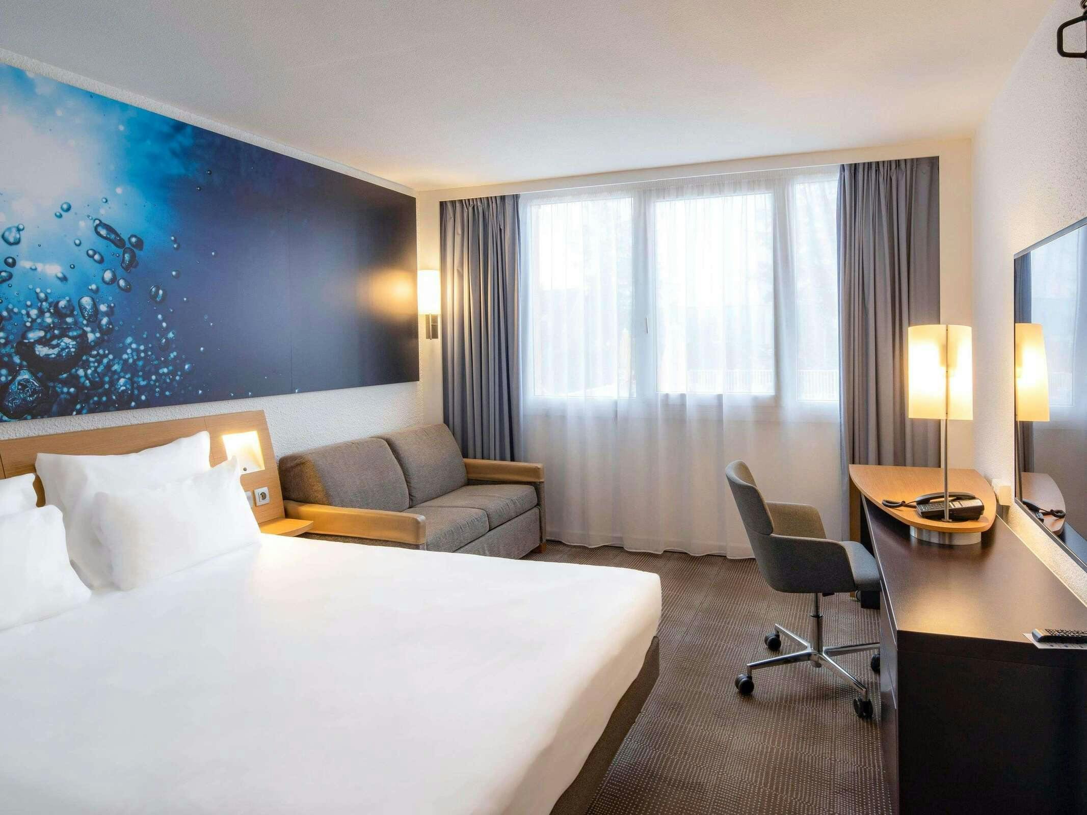Hotel Novotel Dijon Sud photo 1