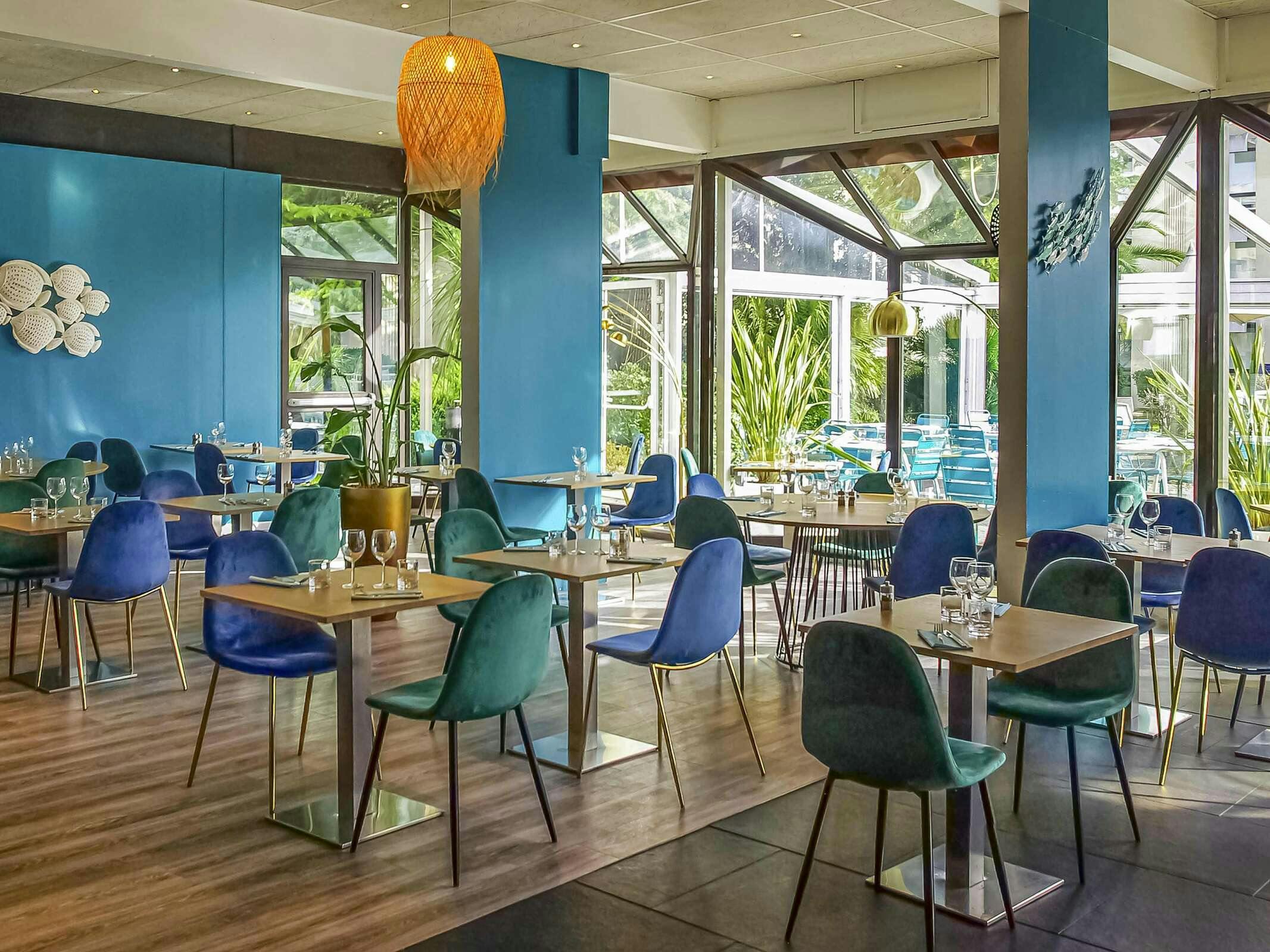 Hotel Novotel Marseille Est Porte D'aubagne photo 1