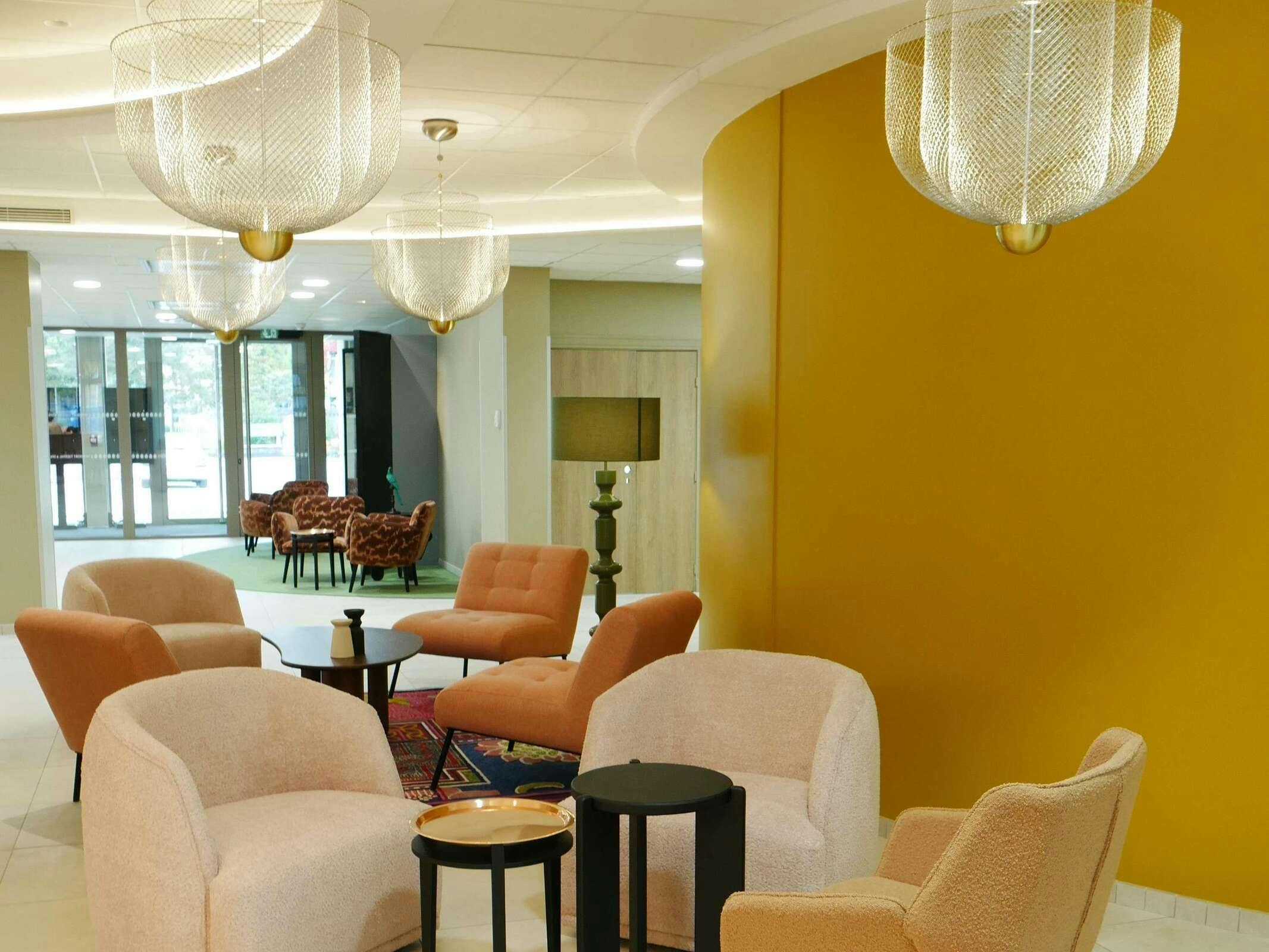 Hotel Hôtel Mercure Vichy Thermalia photo 3