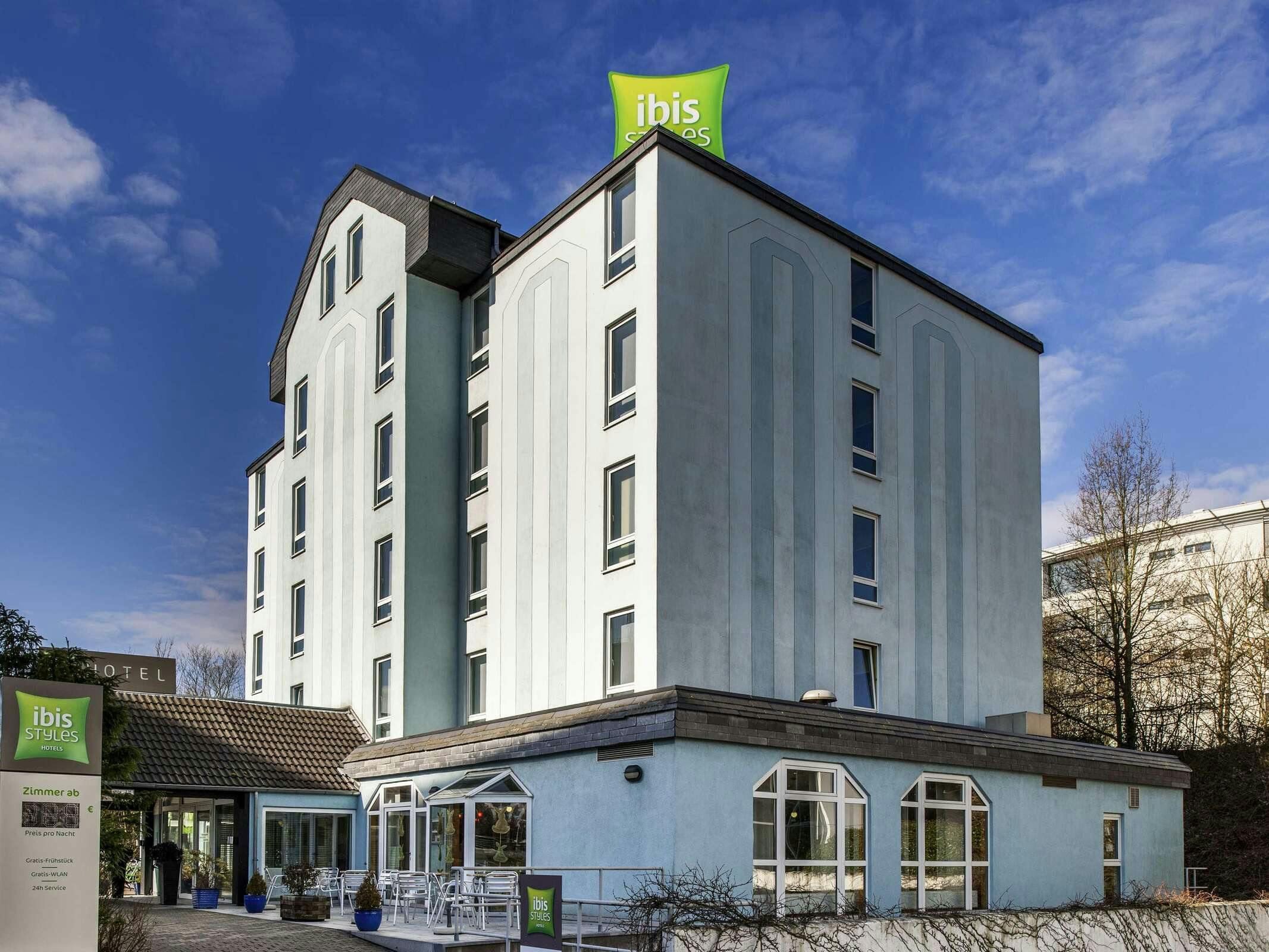 Hotel Ibis Styles Duesseldorf Neuss photo 2