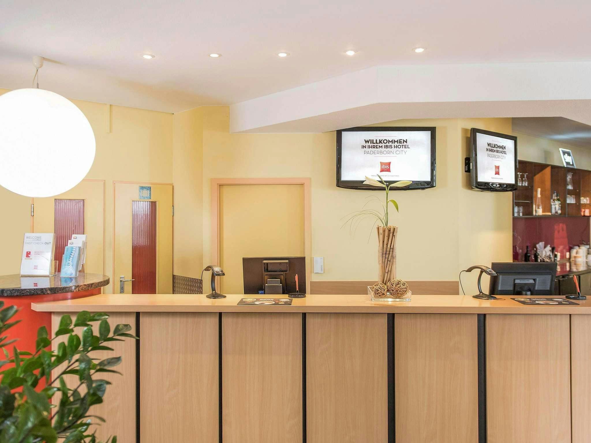 Hotel Ibis Paderborn City photo 2