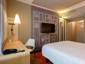 Hotel Ibis Nuernberg City Am Plaerrer photo 4