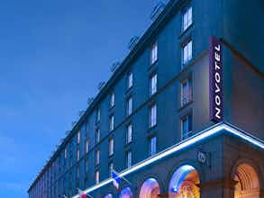 Hotel Novotel Toronto Centre photo 1
