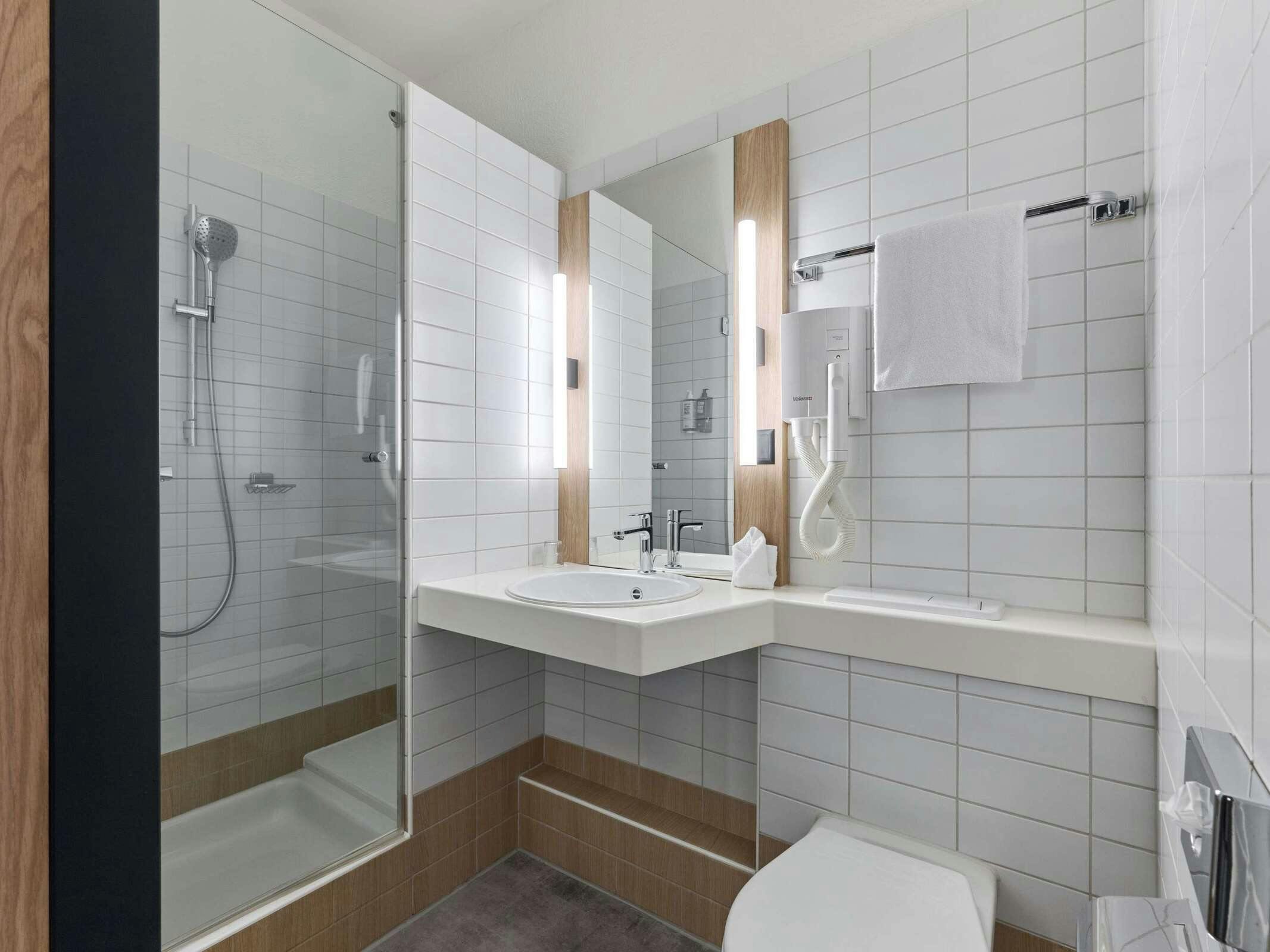 Hotel ibis Chur photo 4