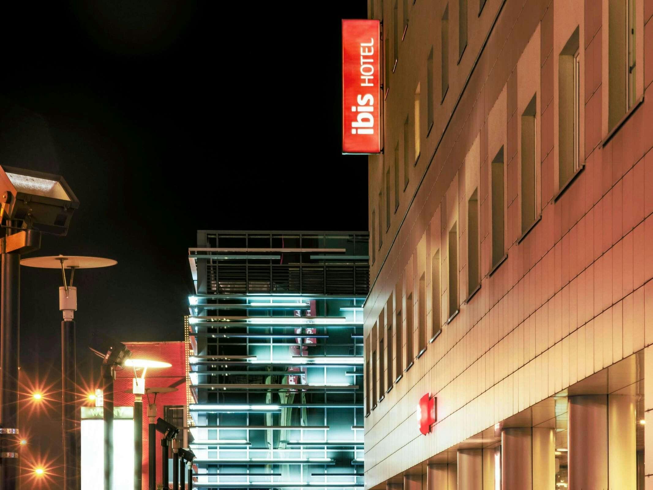 Hotel Ibis Lodz Centrum photo 2