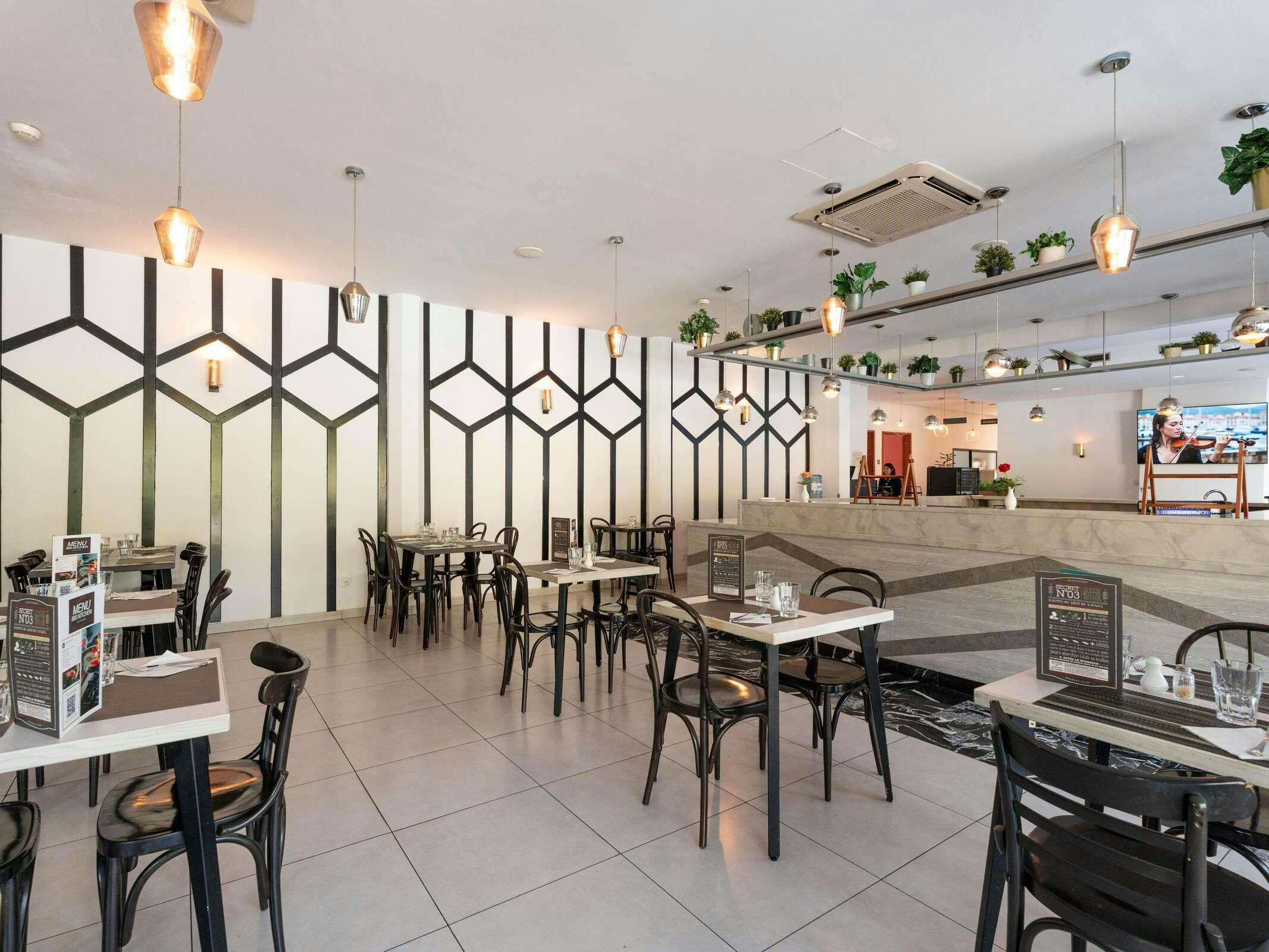 Hotel Ibis Meknes photo 2