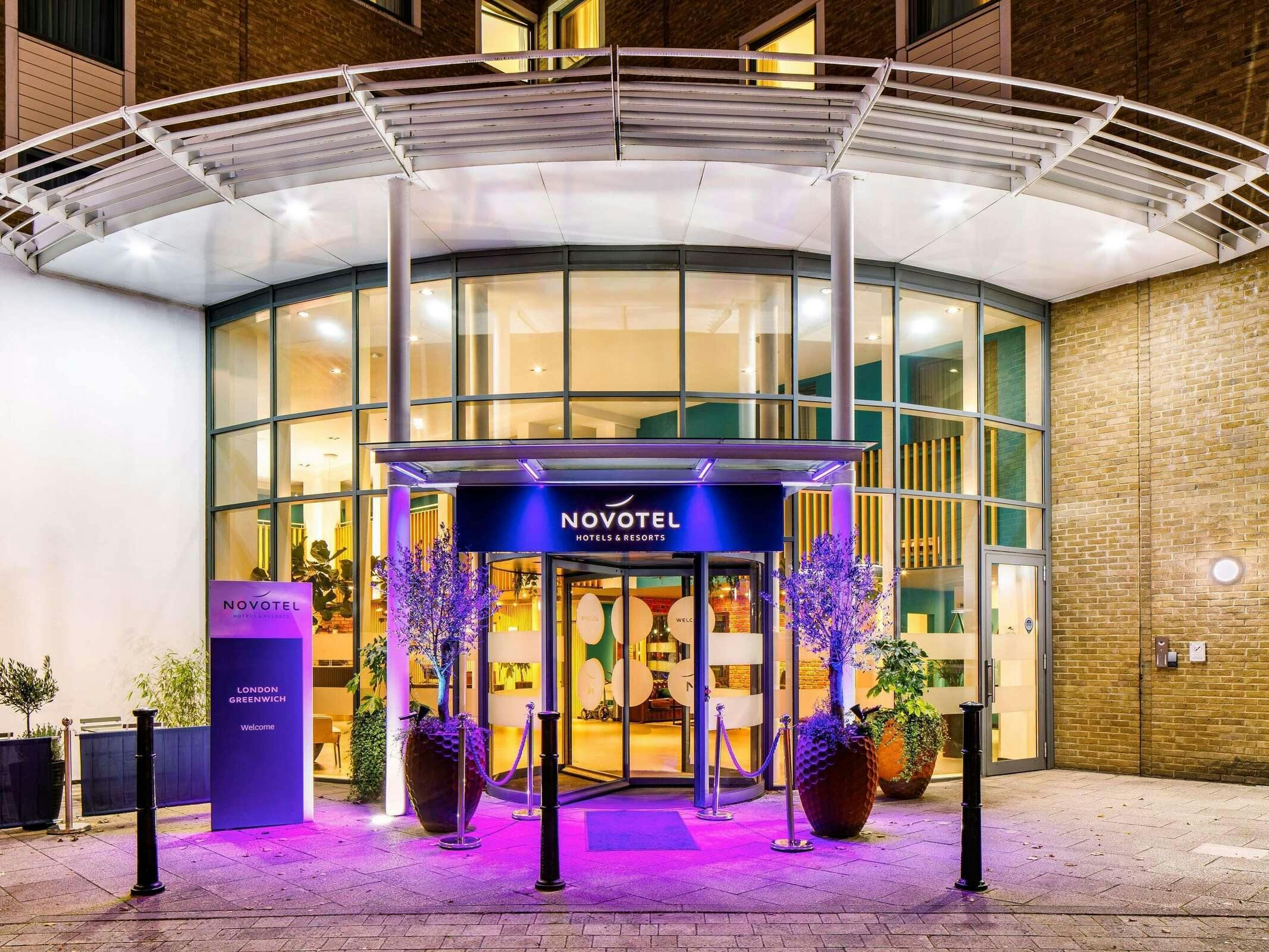 Hotel Novotel London Greenwich photo 2