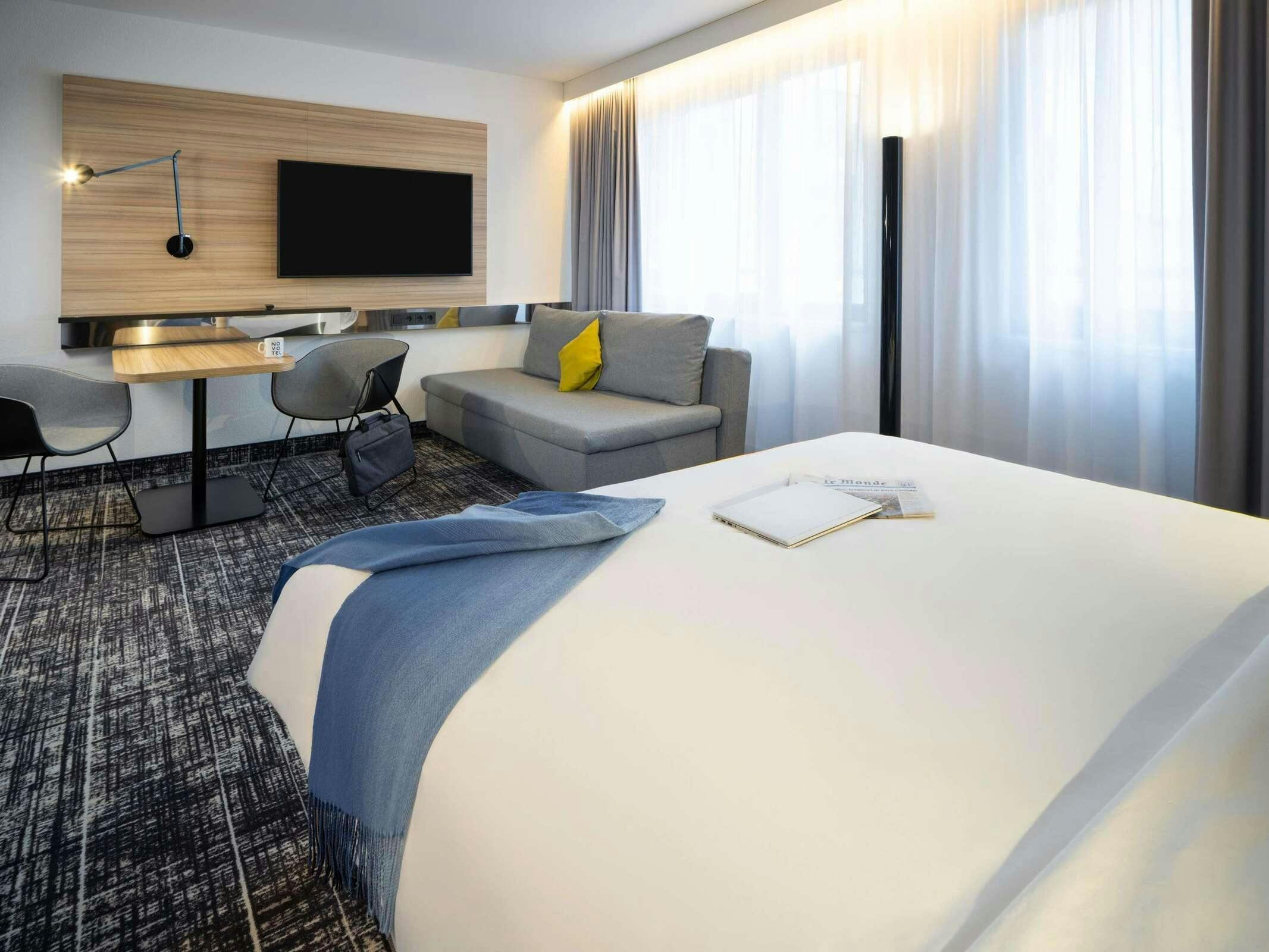 Hotel Novotel Suites Wien City photo 5