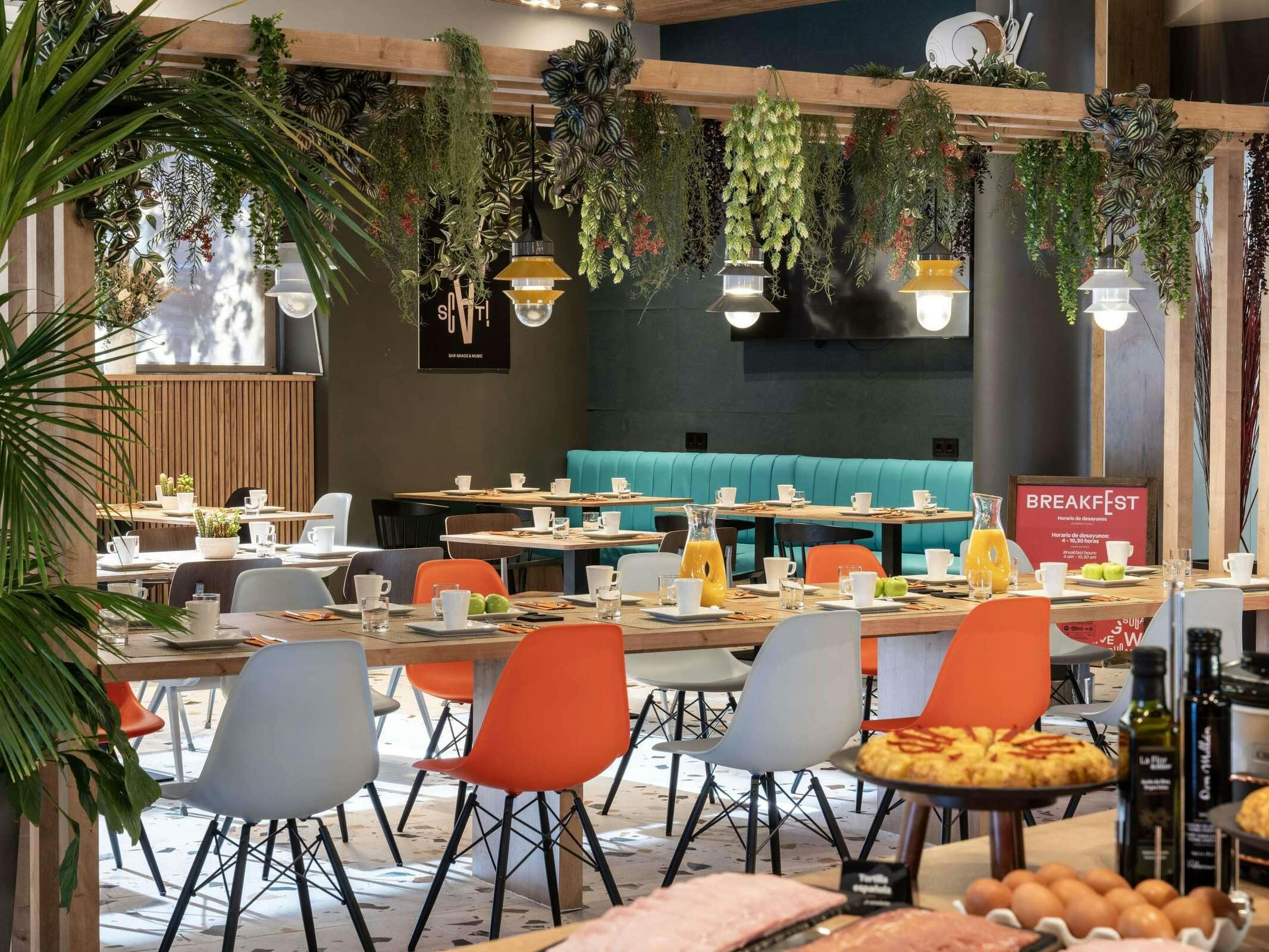 Hotel Ibis Madrid Aeropuerto Barajas photo 1