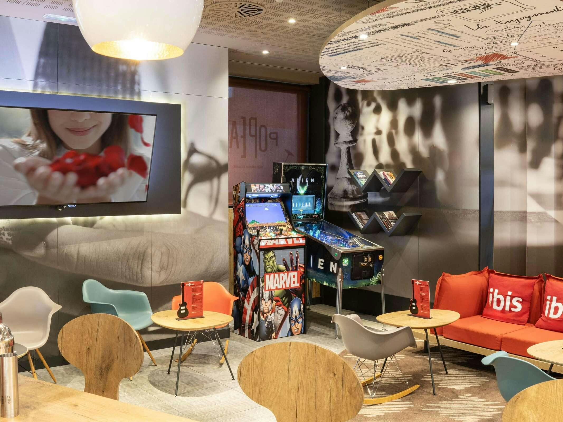 Hotel Ibis Madrid Aeropuerto Barajas photo 3