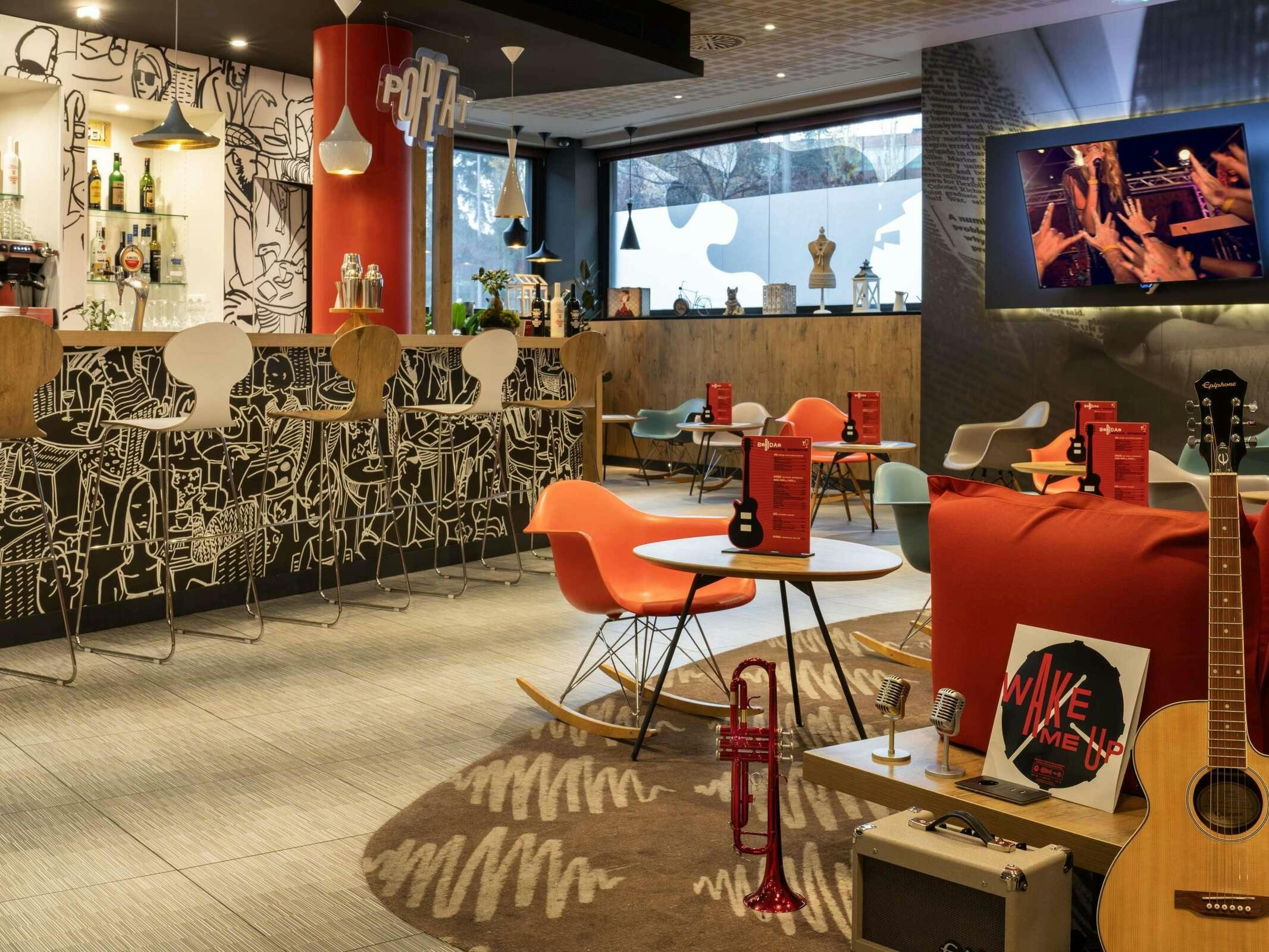 Hotel Ibis Madrid Aeropuerto Barajas photo 4