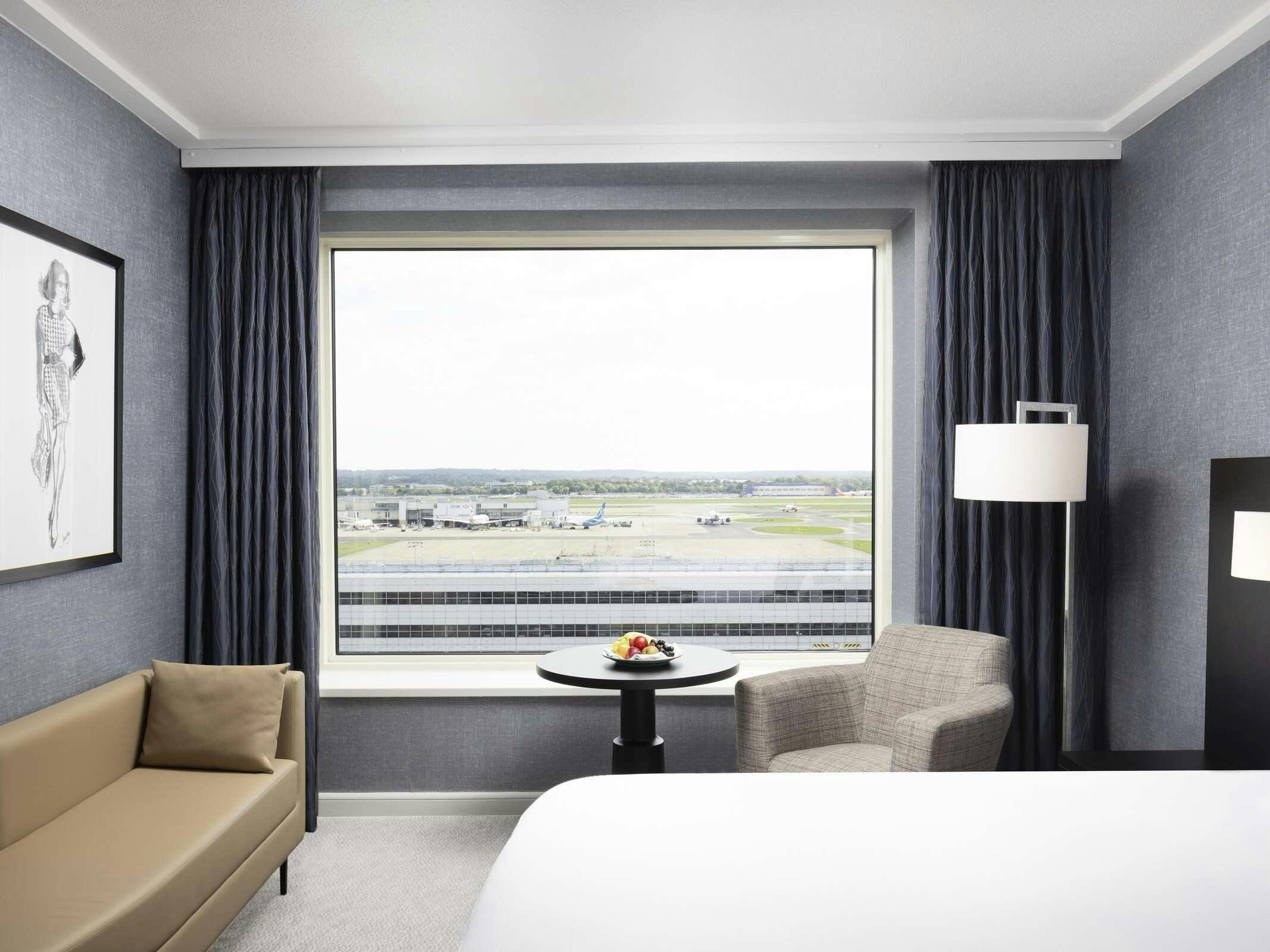 Hotel Sofitel London Gatwick photo 5
